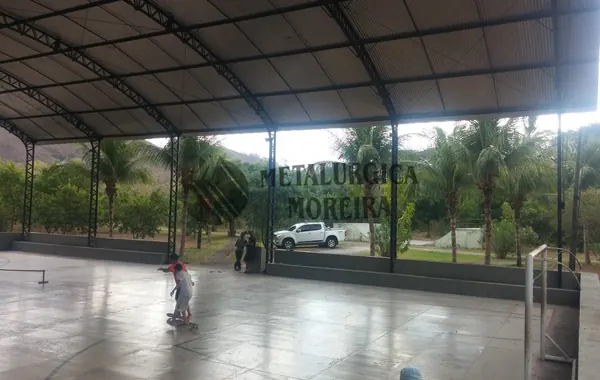 Galpões