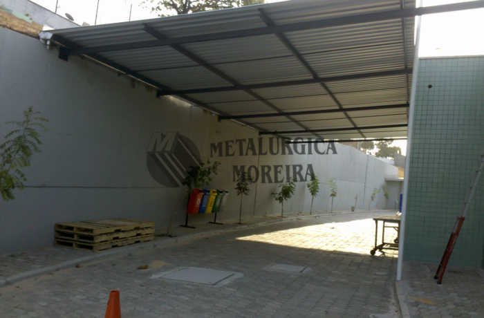 Estruturas metálicas e cobertas