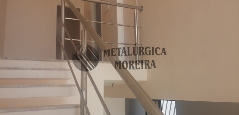 Corrimãos e guarda-corpos