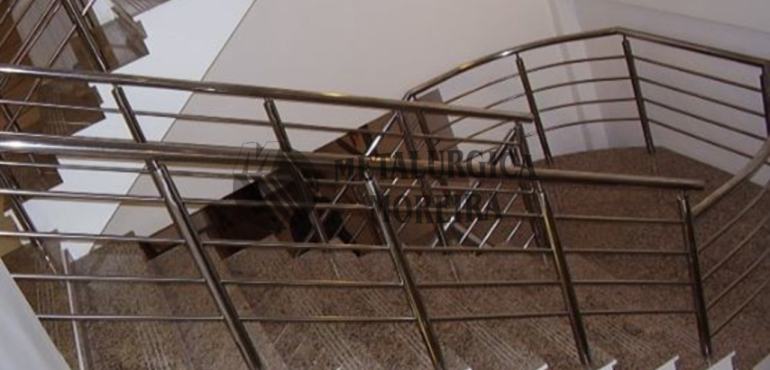 Corrimãos e guarda-corpos