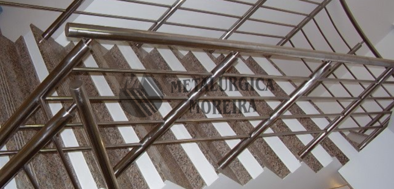 Corrimãos e guarda-corpos