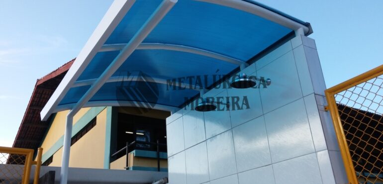 Estruturas metálicas e cobertas
