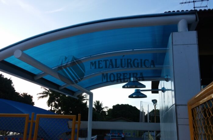 Estruturas metálicas e cobertas