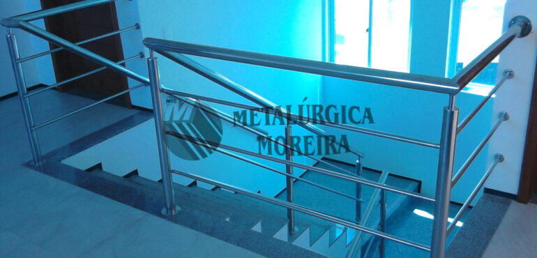 Corrimãos e guarda-corpos