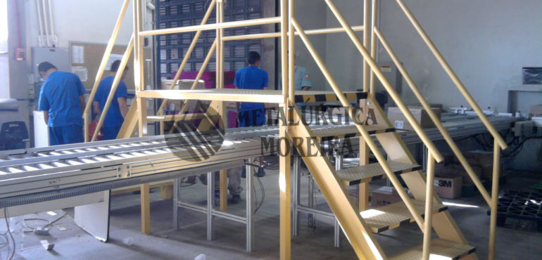 Escadas e passarelas