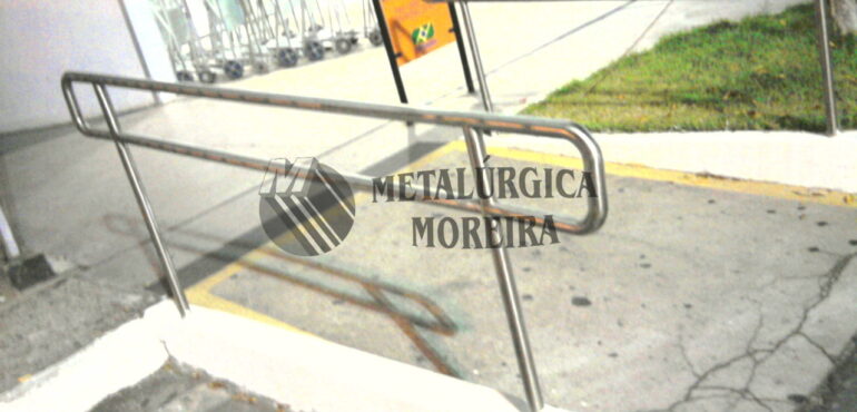 Corrimãos e guarda-corpos