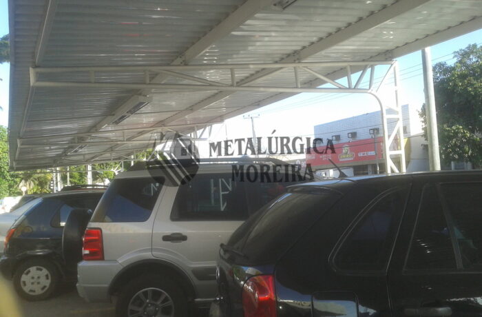 Garagens cobertas
