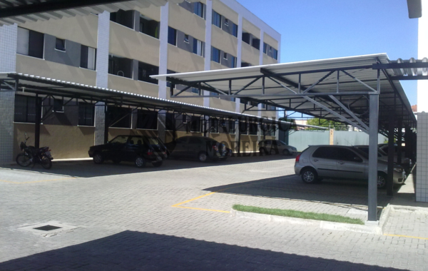 Garagens cobertas