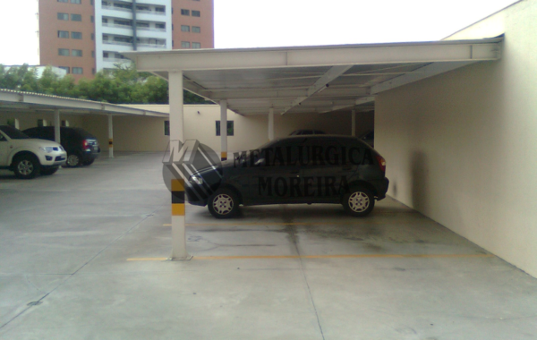 Garagens cobertas