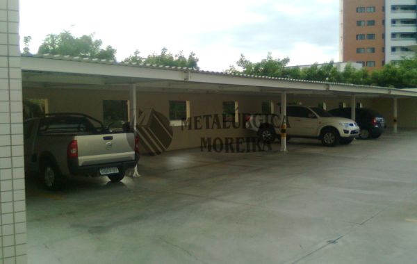 Garagens cobertas