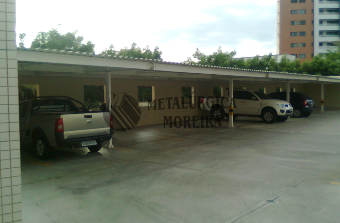 Garagens cobertas