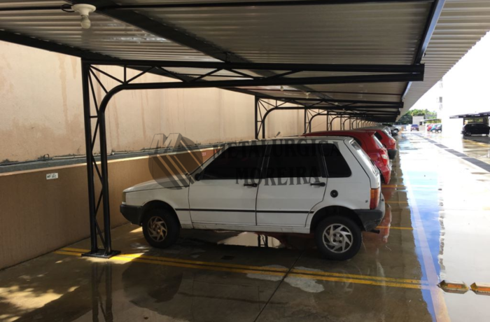 Garagens cobertas