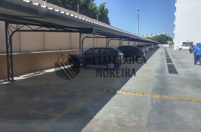 Garagens cobertas