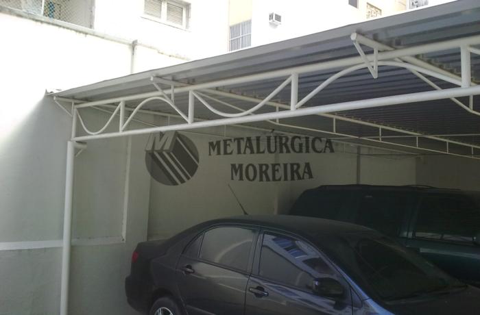 Garagens cobertas