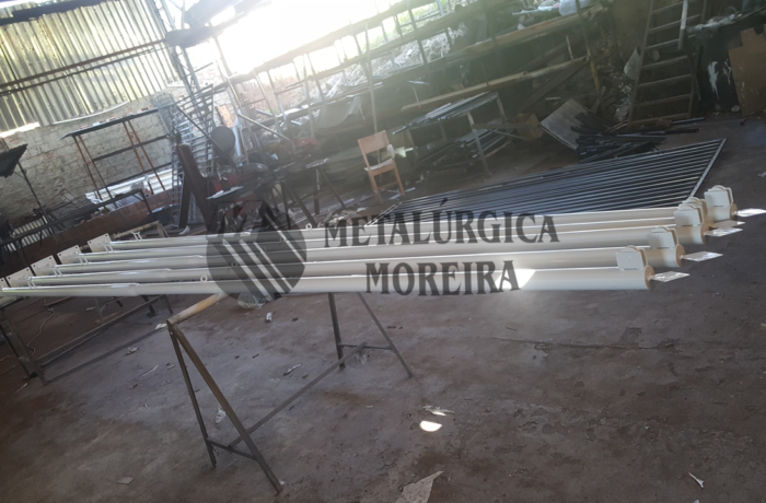Mastros para bandeiras