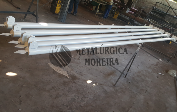 Mastros para bandeiras