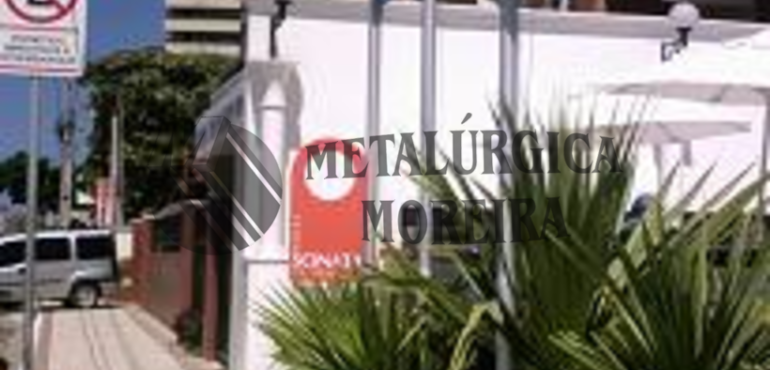 Mastros para bandeiras