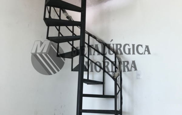 Escadas e passarelas