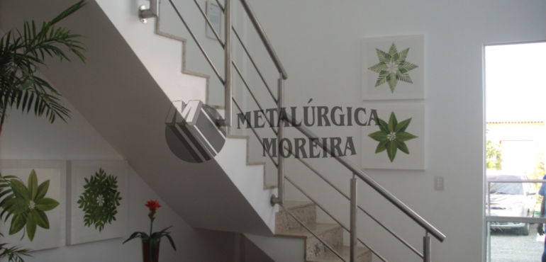 Corrimãos e guarda-corpos